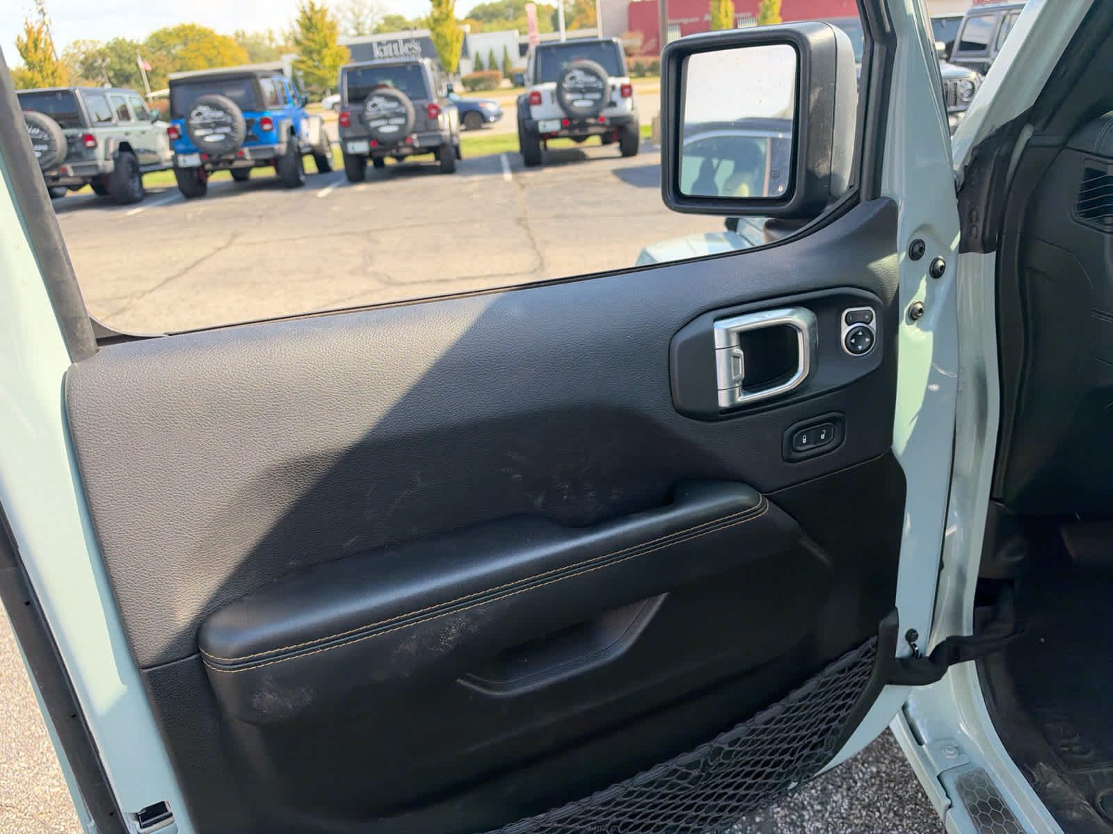 2024 Jeep Wrangler 4xe Sahara 4xe