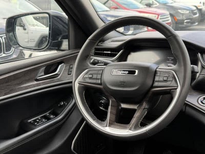 2024 Jeep Grand Cherokee Anniversary Edition