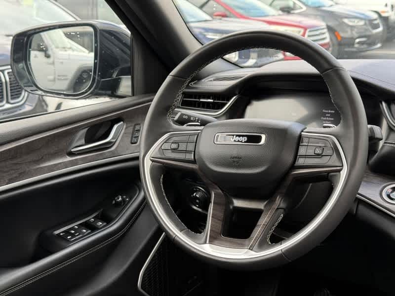 2024 Jeep Grand Cherokee Anniversary Edition