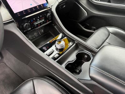 2024 Jeep Grand Cherokee Anniversary Edition