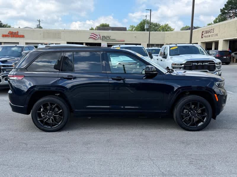 2023 Jeep Grand Cherokee 30th Anniversary