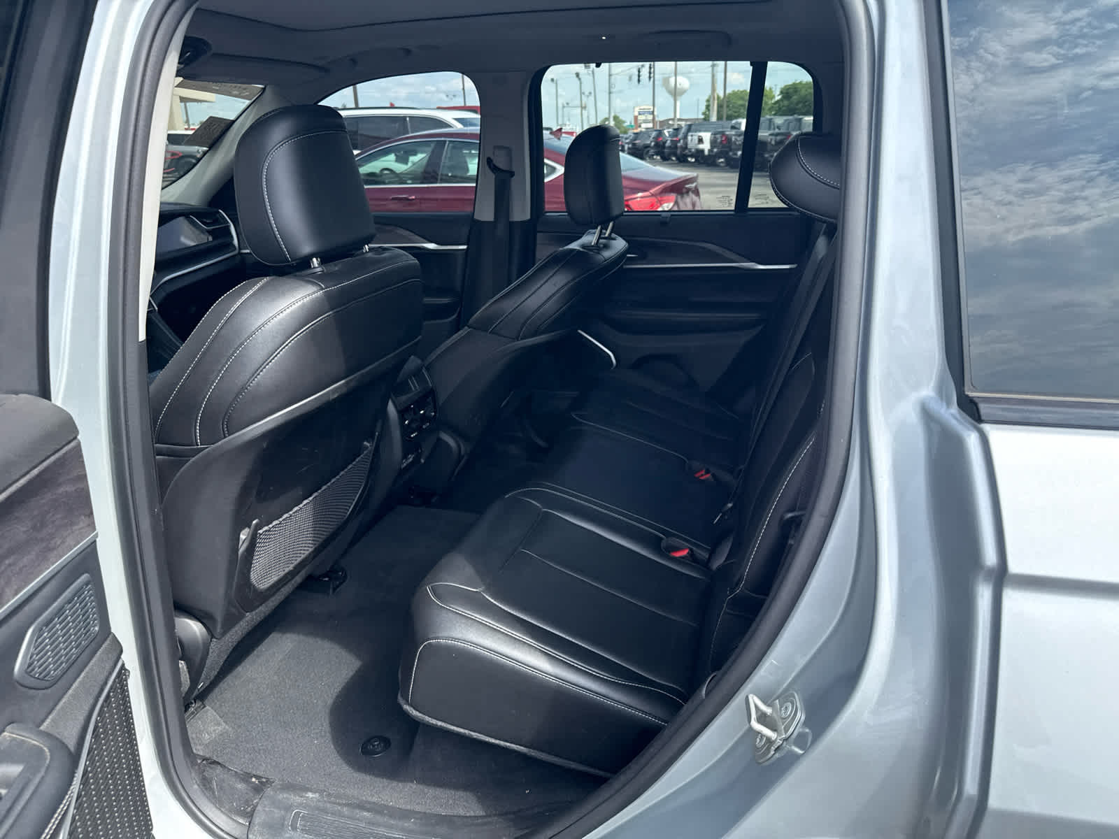 2023 Jeep Grand Cherokee 30th Anniversary