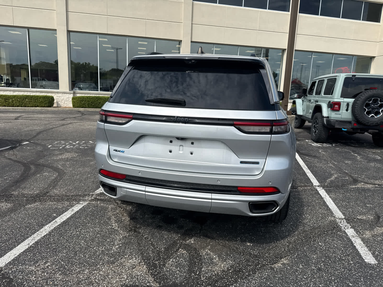 2023 Jeep Grand Cherokee 30th Anniversary