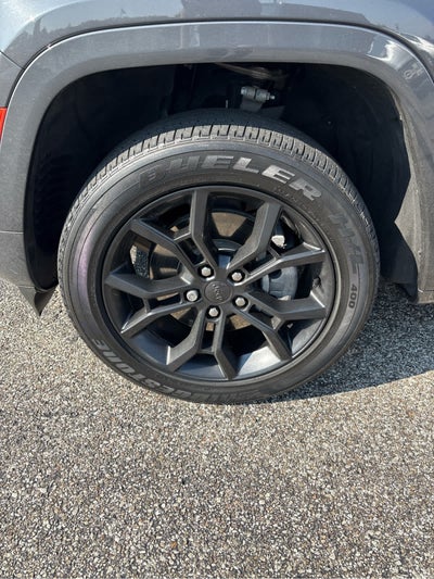 2024 Jeep Grand Cherokee 4xe Anniversary Edition