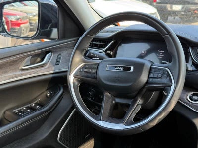 2023 Jeep Grand Cherokee 30th Anniversary