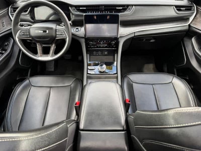 2024 Jeep Grand Cherokee Anniversary Edition