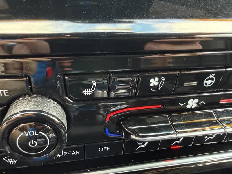 2024 Jeep Grand Cherokee Anniversary Edition