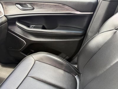 2024 Jeep Grand Cherokee Anniversary Edition