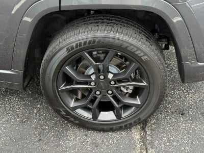 2024 Jeep Grand Cherokee Anniversary Edition
