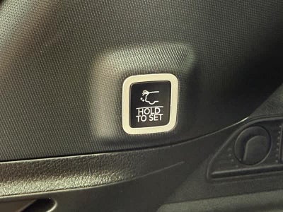 2024 Jeep Grand Cherokee Anniversary Edition