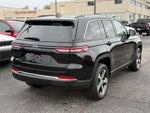2023 Jeep Grand Cherokee Base