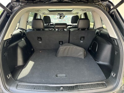 2023 Jeep Grand Cherokee Base