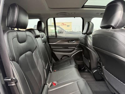 2023 Jeep Grand Cherokee 30th Anniversary