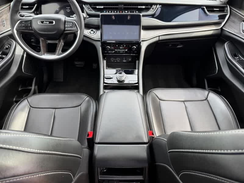 2023 Jeep Grand Cherokee 30th Anniversary