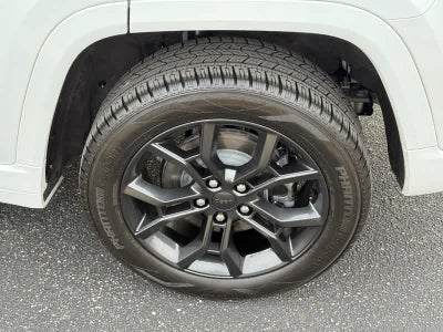 2023 Jeep Grand Cherokee 30th Anniversary