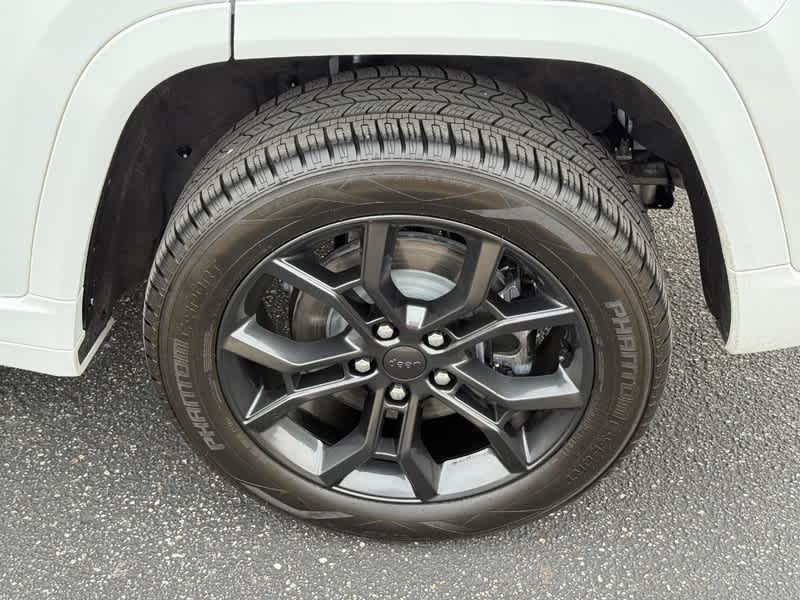 2023 Jeep Grand Cherokee 30th Anniversary