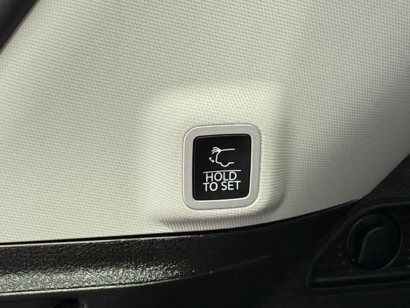 2023 Jeep Grand Cherokee 30th Anniversary