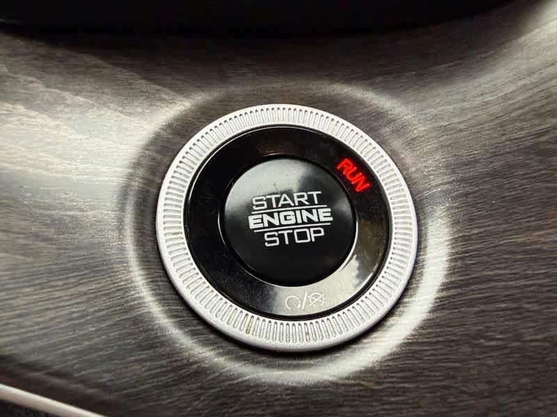 2024 Jeep Grand Cherokee Base