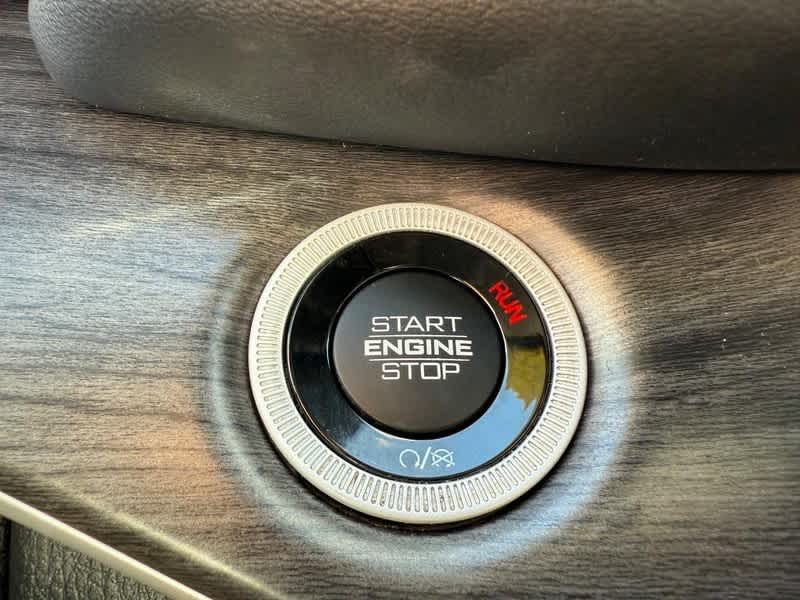 2023 Jeep Grand Cherokee 30th Anniversary