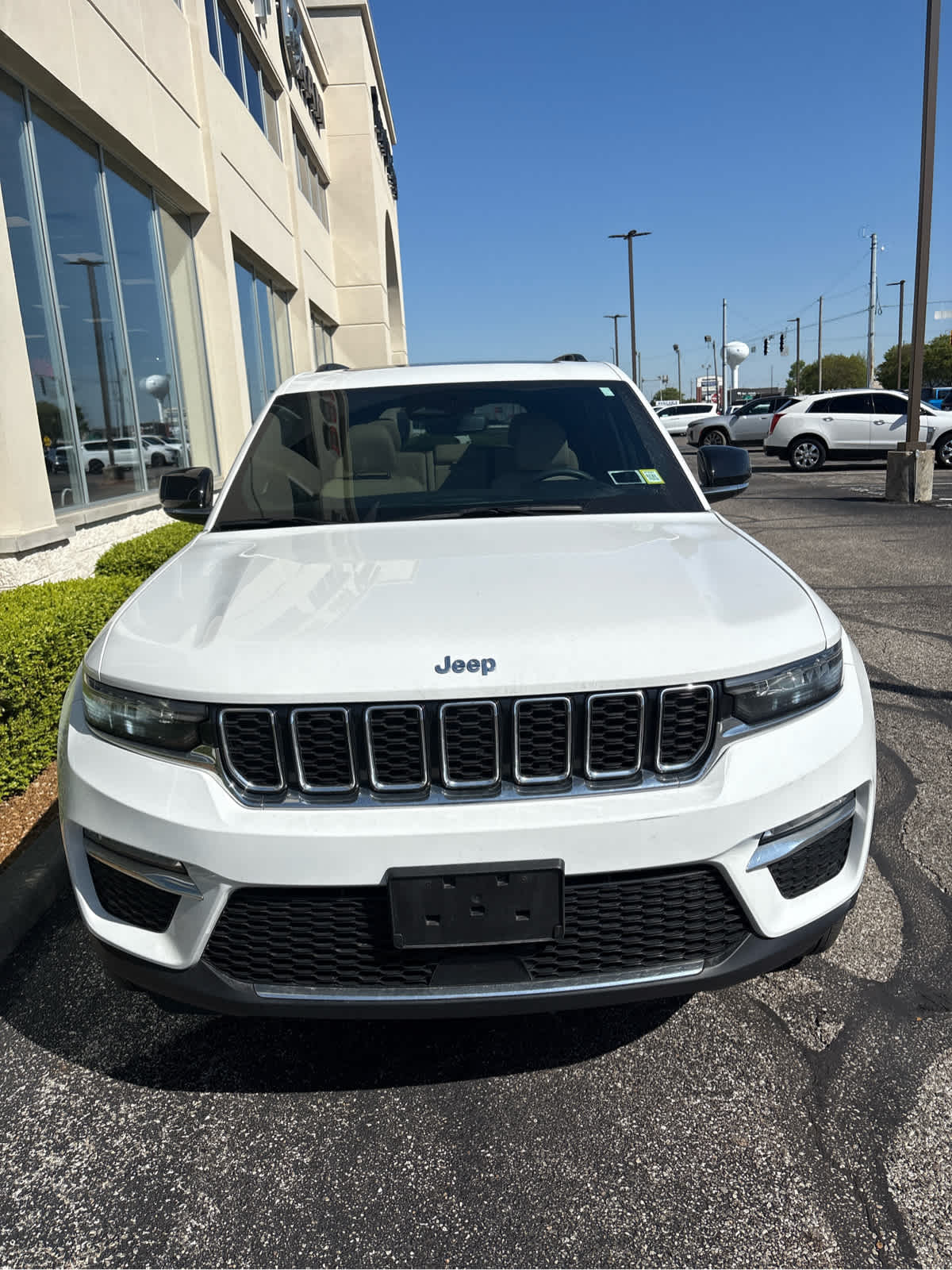 2024 Jeep Grand Cherokee Base