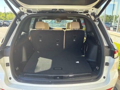 2024 Jeep Grand Cherokee Base