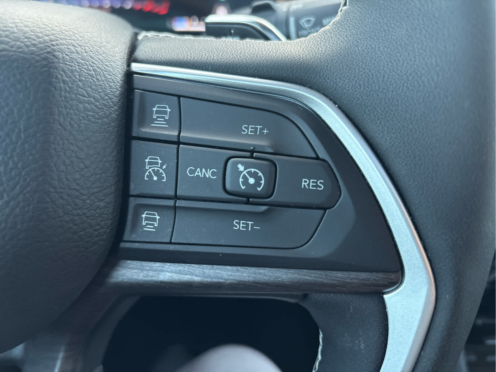 2023 Jeep Grand Cherokee 30th Anniversary