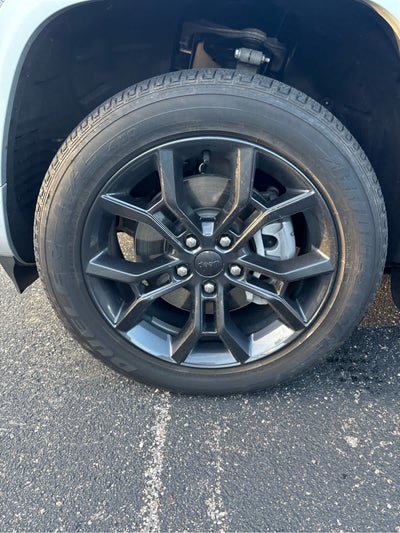 2023 Jeep Grand Cherokee 30th Anniversary