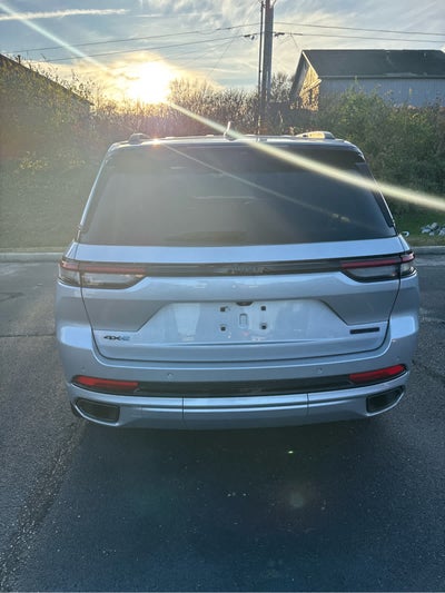 2023 Jeep Grand Cherokee 30th Anniversary