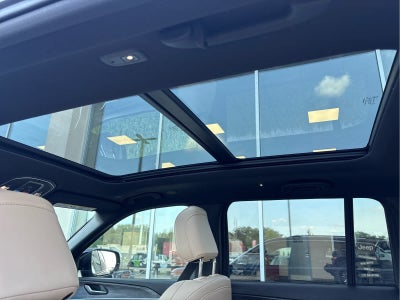 2023 Jeep Grand Cherokee Base