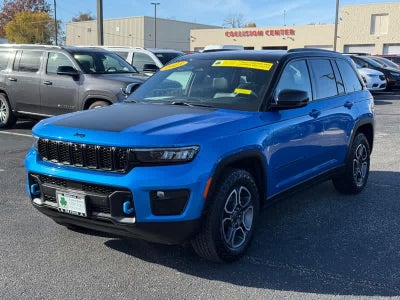 2023 Jeep Grand Cherokee Trailhawk