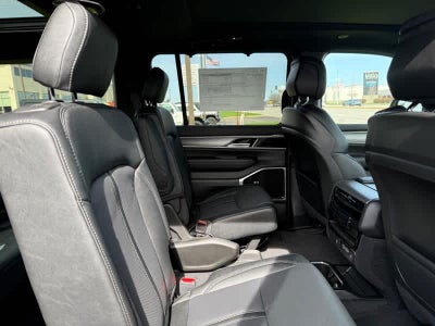 2026 Jeep Grand Wagoneer Limited Reserve