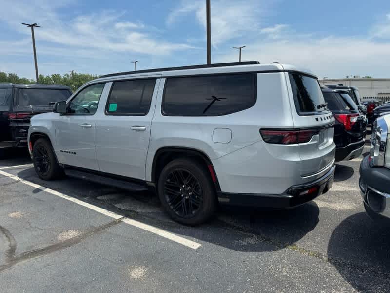 2024 Jeep Wagoneer L Series II Carbide