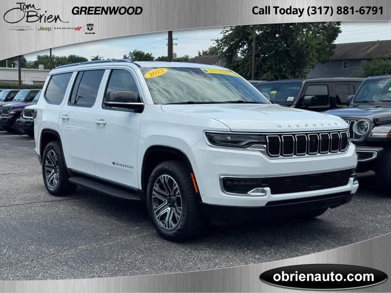 2023 Jeep Wagoneer Base