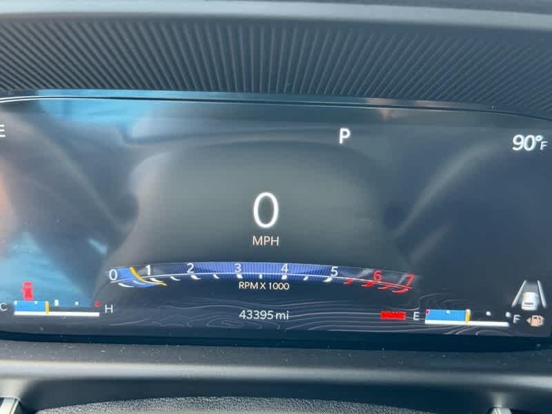 2023 Jeep Wagoneer Base
