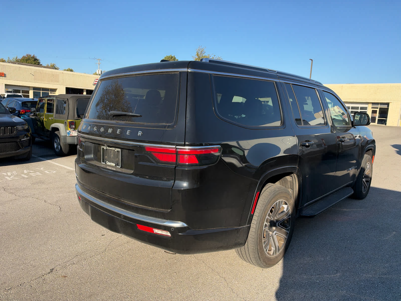 2023 Jeep Wagoneer Series I 4x4