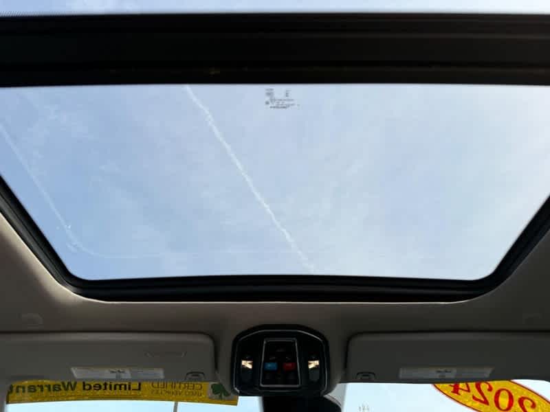 2024 Jeep Wagoneer Base