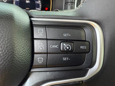 2024 Jeep Wagoneer Base