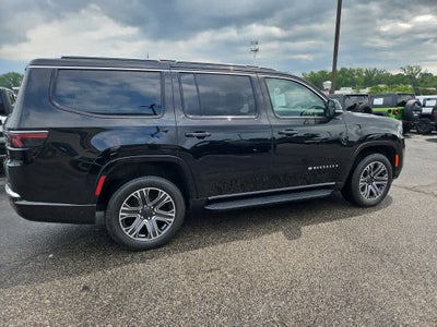2024 Jeep Wagoneer Base