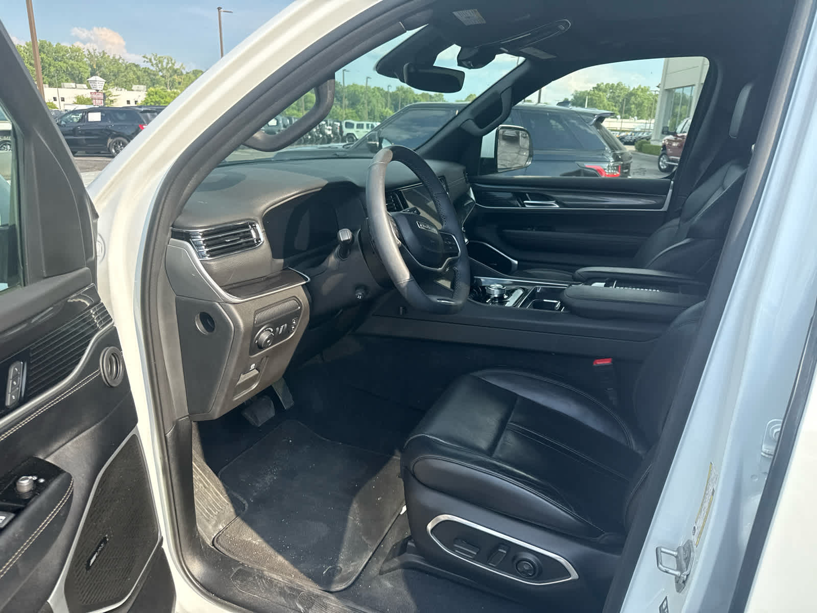 2022 Jeep Wagoneer Series I