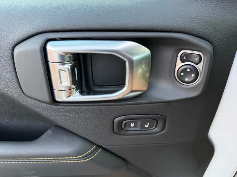 2026 Jeep Gladiator Sahara