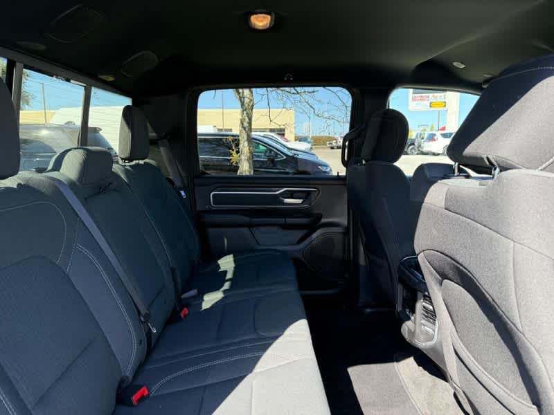 2023 RAM 1500 Big Horn Crew Cab 4x4 5'7' Box
