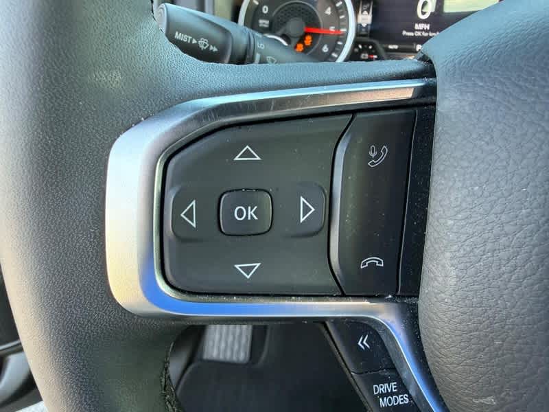 2025 RAM 1500 Big Horn Crew Cab 4x4 5'7' Box
