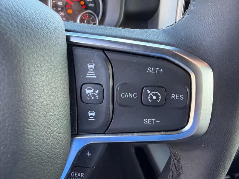 2025 RAM 1500 Big Horn Crew Cab 4x4 5'7' Box
