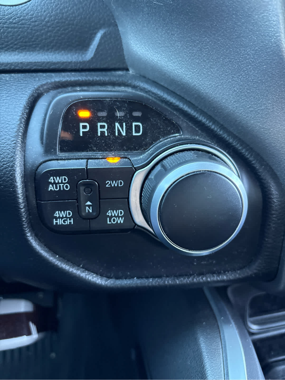 2020 RAM 1500 Big Horn Crew Cab 4x4 5'7' Box
