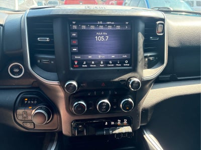 2020 RAM 1500 Big Horn Crew Cab 4x4 5'7' Box