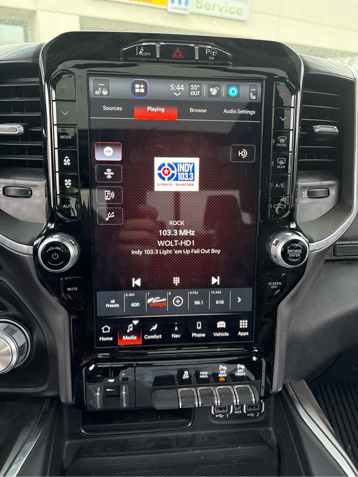 2023 RAM 1500 Laramie