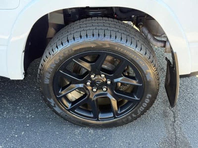 2021 RAM 1500 Laramie Crew Cab 4x4 5'7' Box