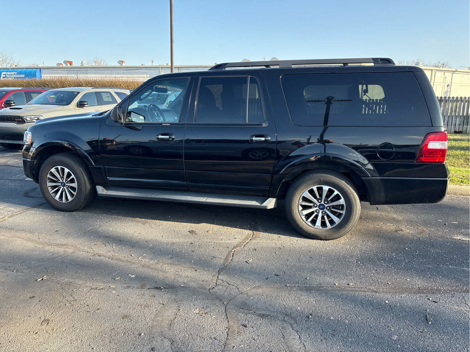 Used 2016 Ford Expedition XLT with VIN 1FMJK1JT5GEF53264 for sale in Greenwood, IN