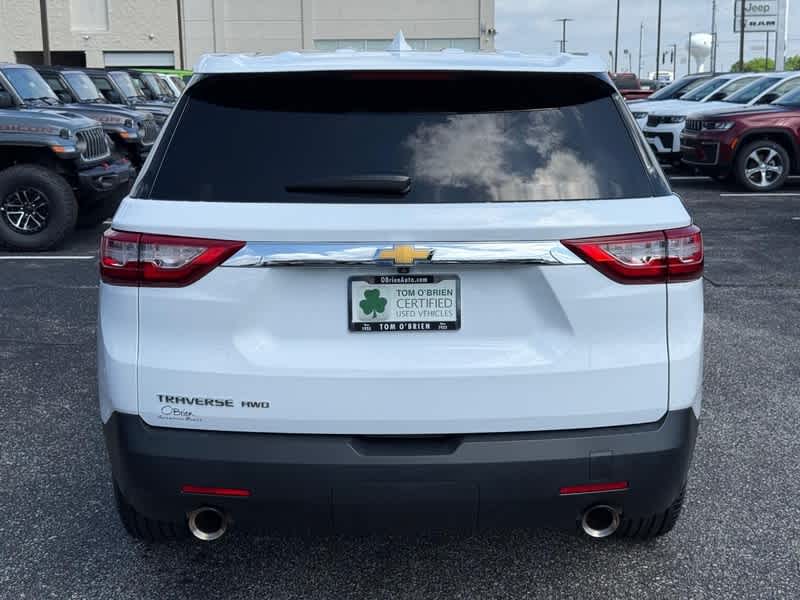 2021 Chevrolet Traverse LS