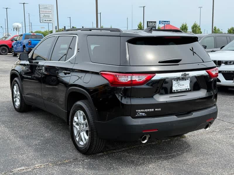 2021 Chevrolet Traverse LT Cloth